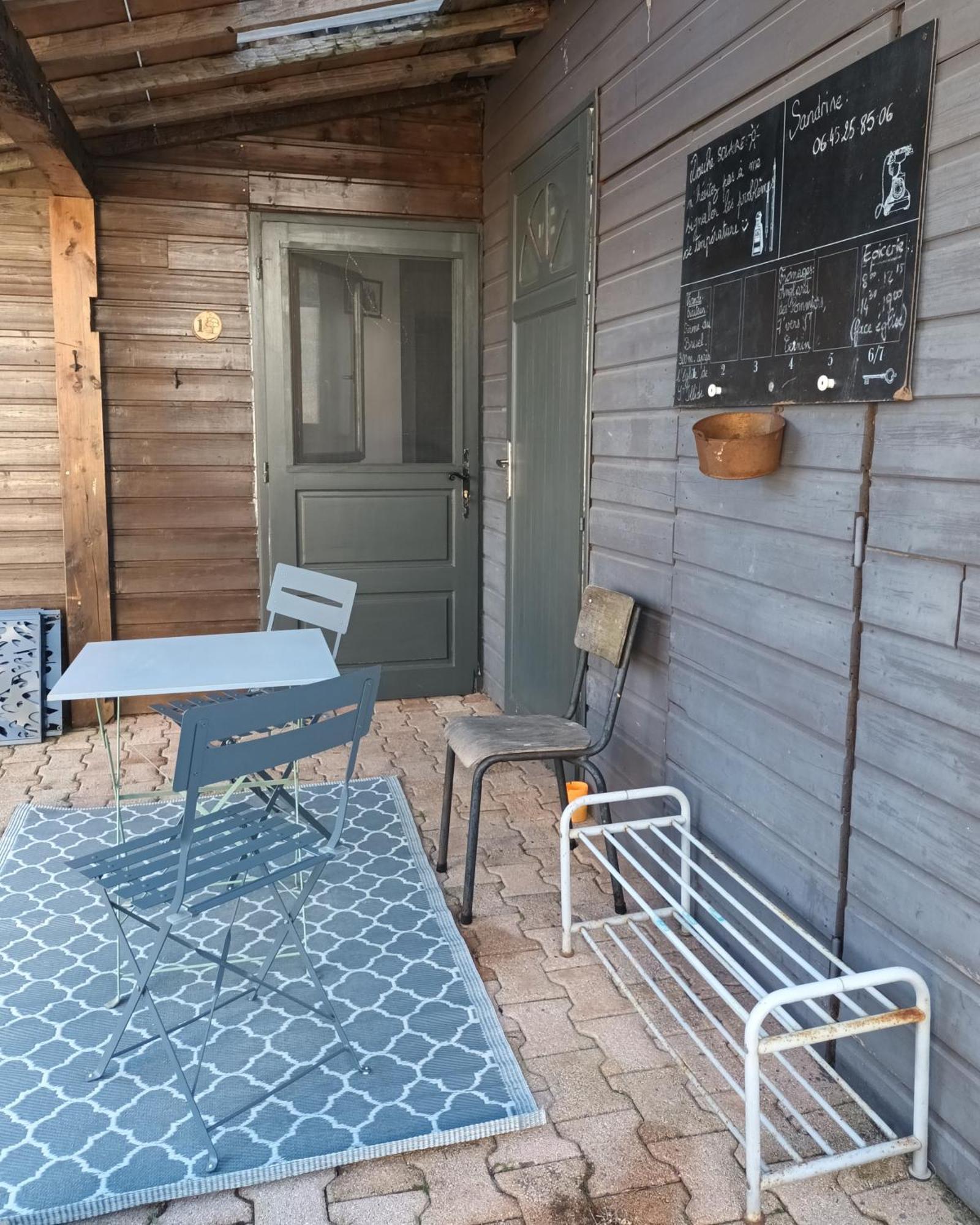Le Miraillet, Chambre Hote Saint-Illide Exteriör bild